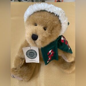 Boyd’s Holiday Teddy Bear with Green Scarf